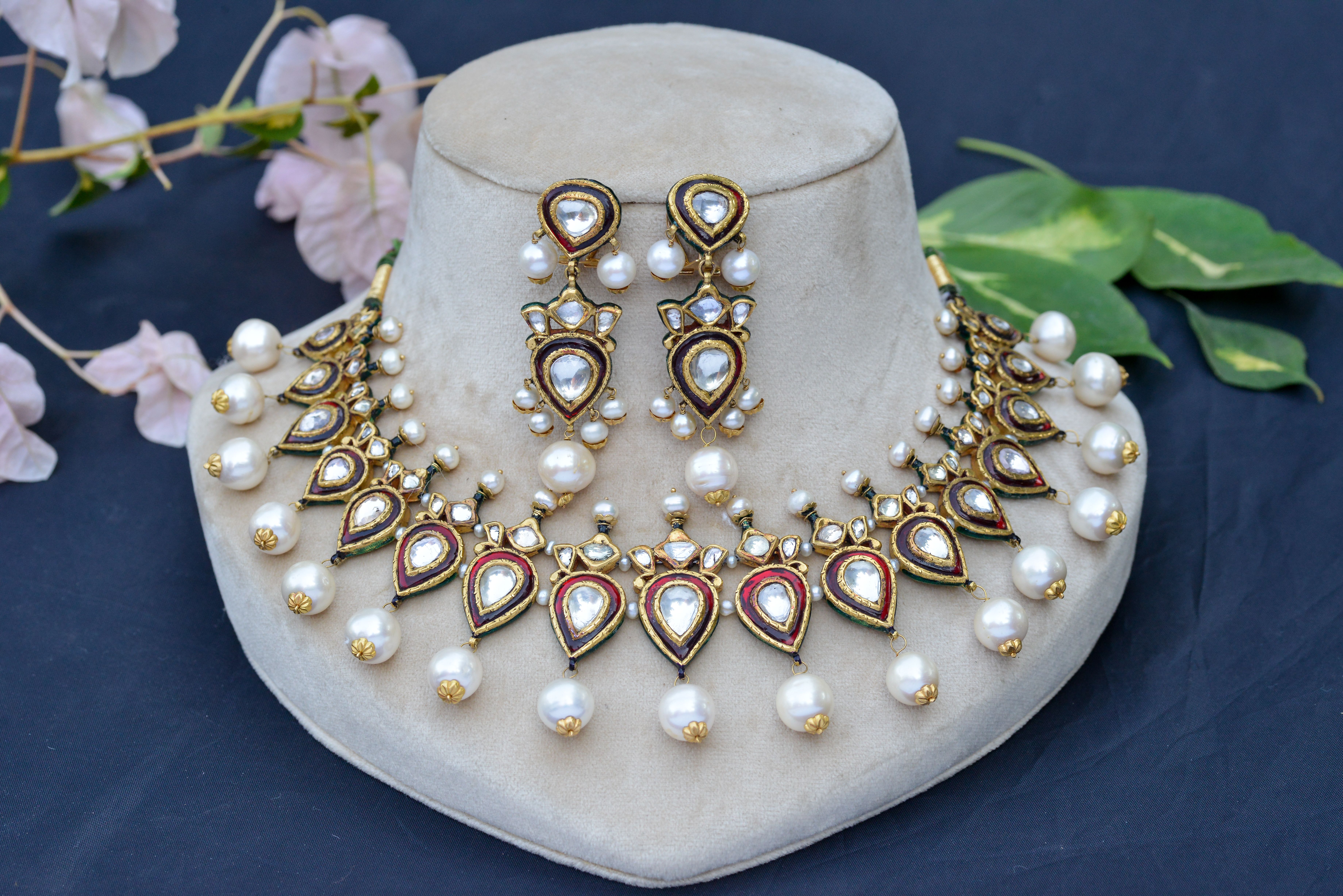 Choker Set